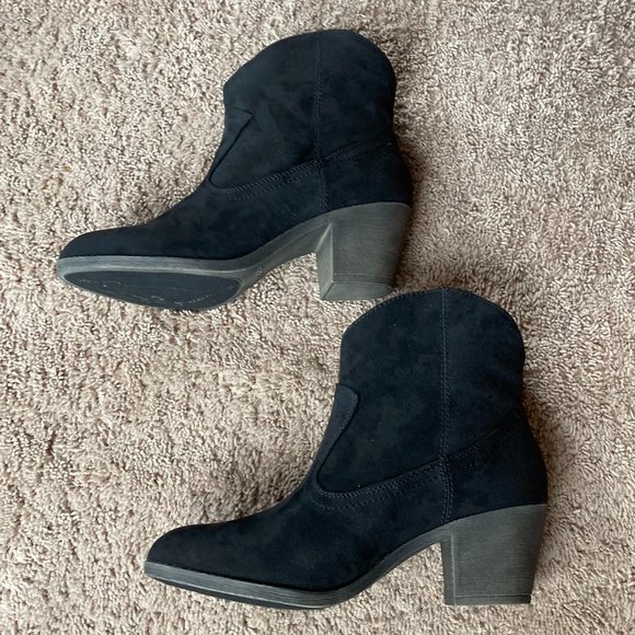 NIB - Rocket Dog Soundoff Boots - Picture 5 of 9